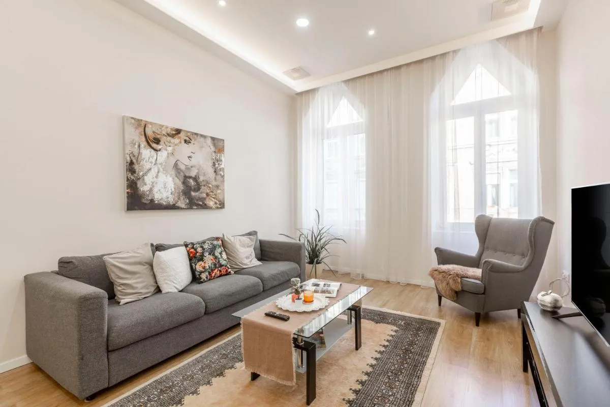 Image 4 of Exclusive Csengery Residence in the heart of Budapest