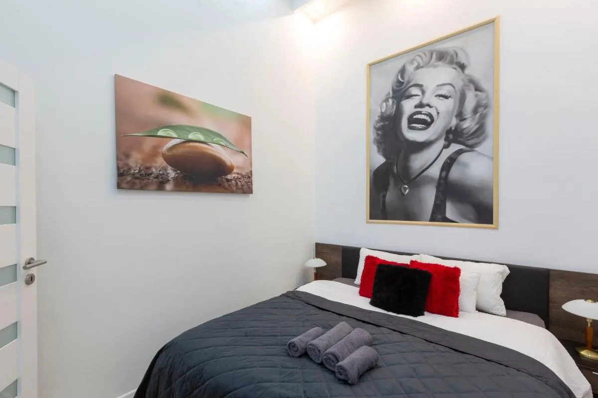 Image 6 of Exclusive Marilyn Apartment in the Heart of Budapest