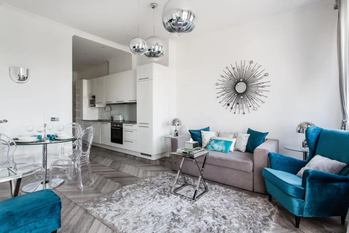 Image 2 of Eye of Budapest Penthouse