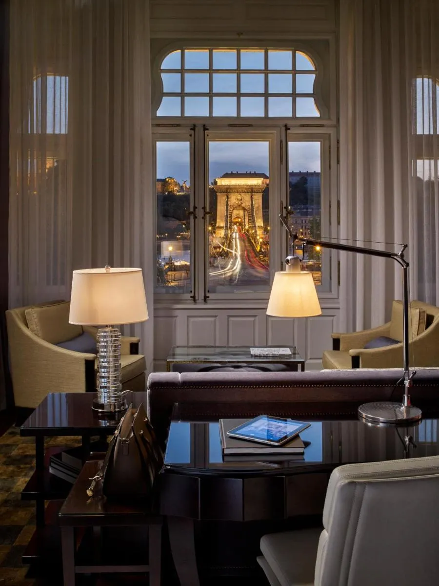 Image 6 of Four Seasons Hotel Gresham Palace Budapest