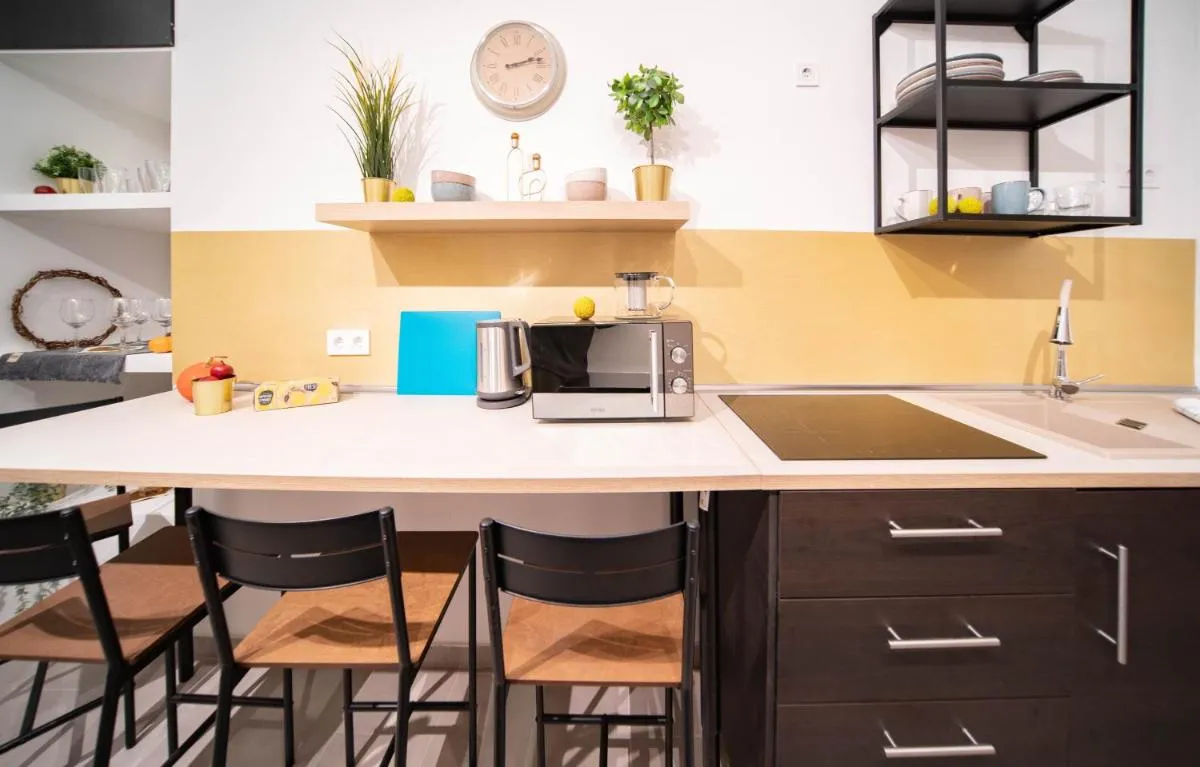 Image 6 of Free Parking -Corvin Palace Residence-3BDRM,6ppl,Wifi,AC