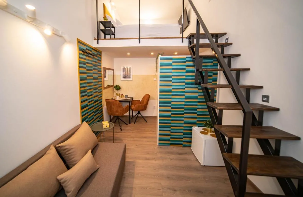 Image of Free Parking -Corvin Palace Residence-3BDRM,6ppl,Wifi,AC
