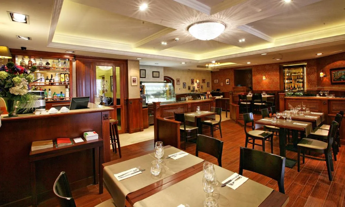 Image 2 of Gold Hotel Budapest