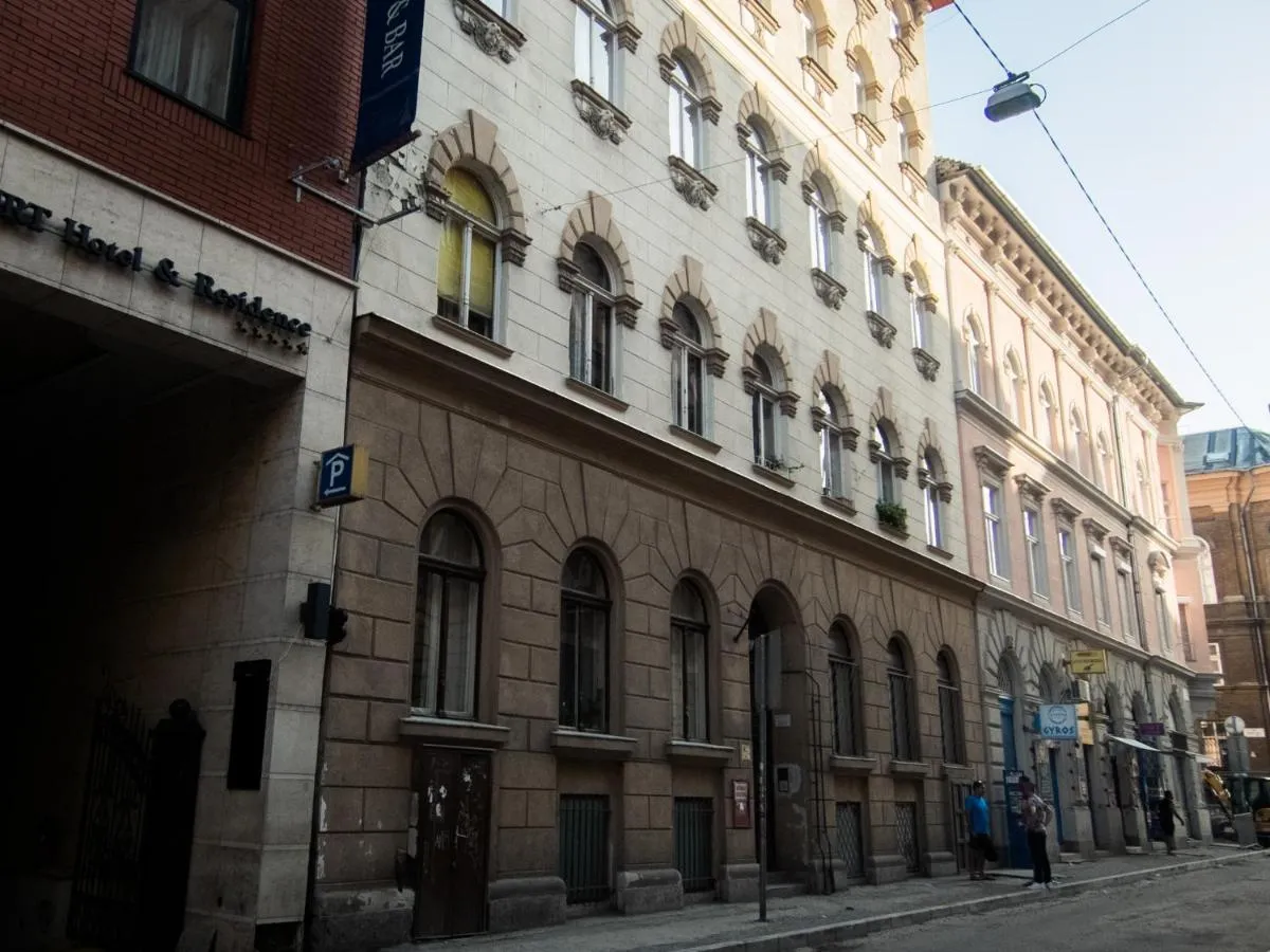Image 4 of Goldcentral Apartment Grand Boulevard