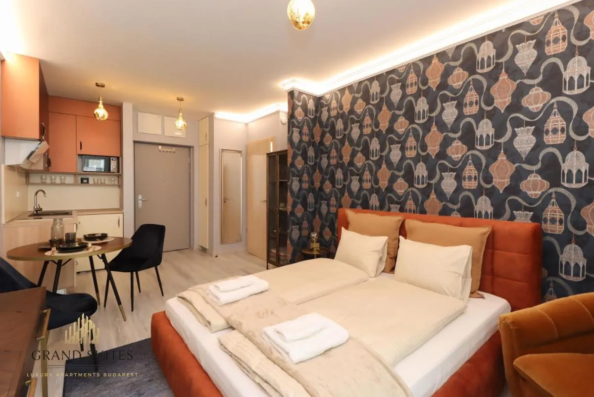 Image 2 of Grand Suites Central