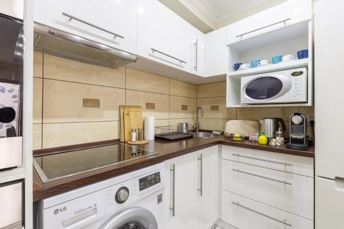 Image 1 of H29 Vivien Apartman