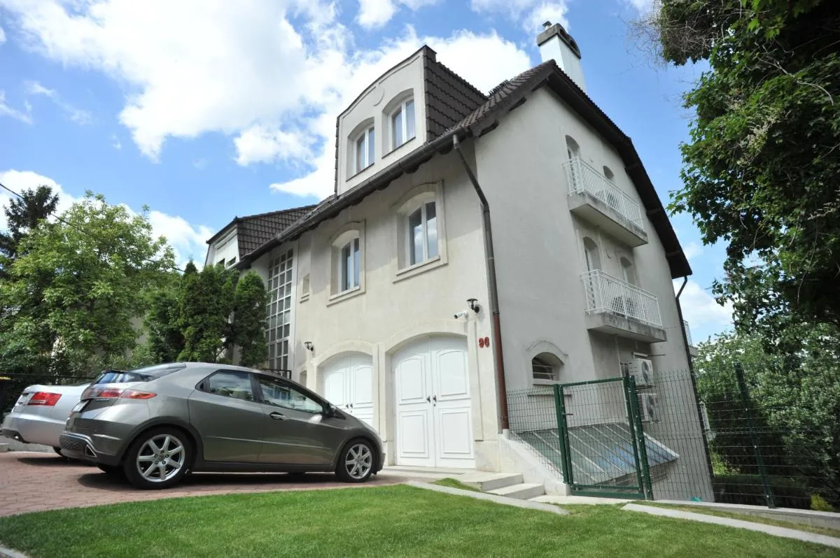 Image 5 of Hillside Premium Apartments