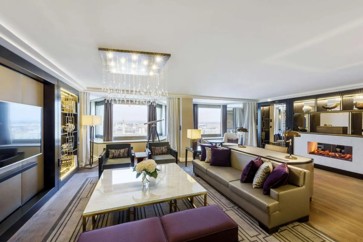 Image 3 of Hilton Budapest