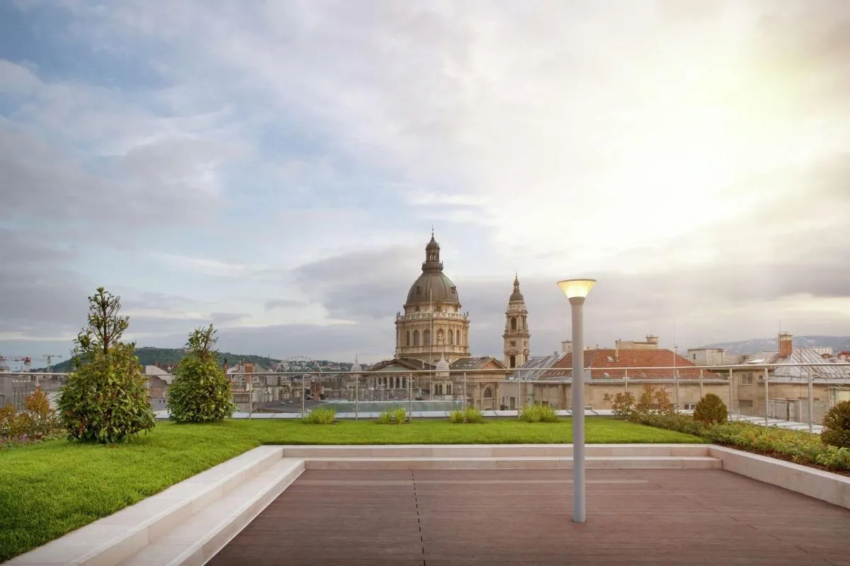 Image 2 of Hilton Garden Inn Budapest City Centre