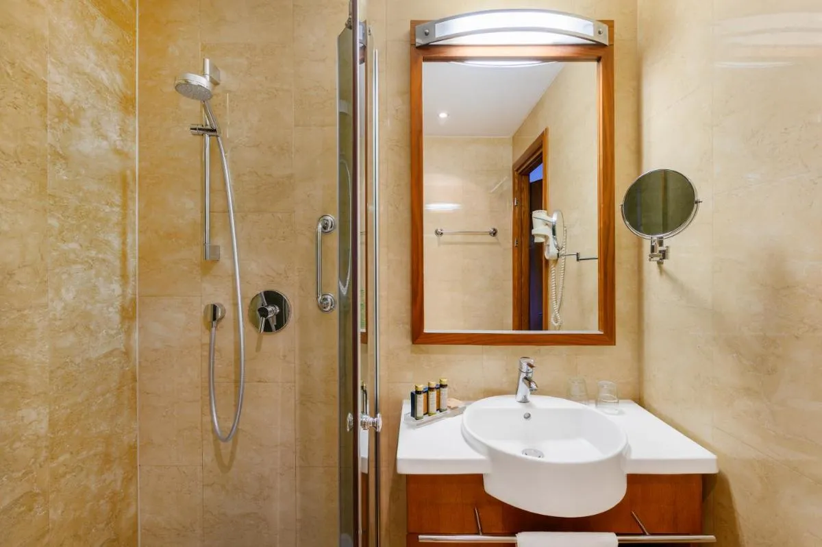 Image 2 of Hotel Bristol Budapest