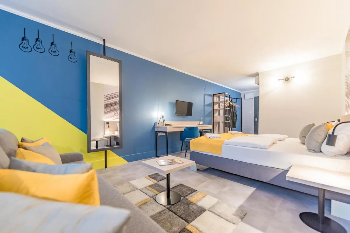 Image 4 of Impulso Fashion Hotel