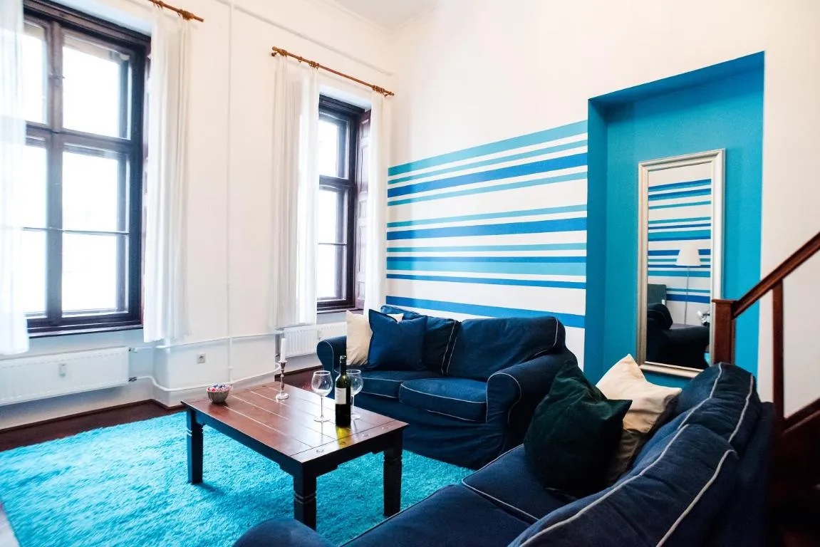 Image of Indigo Apartment With Free Parking