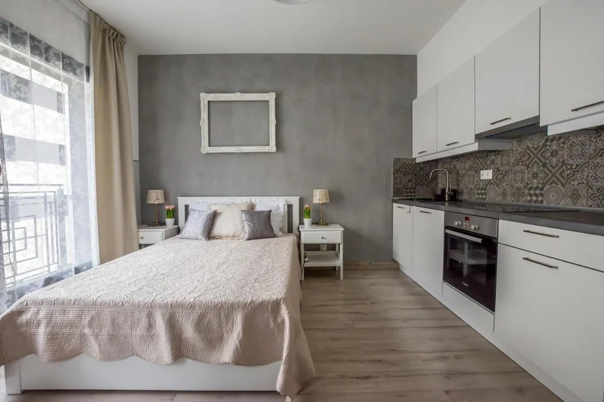 Image 1 of K40 Romantic Deluxe Studio In the City Center