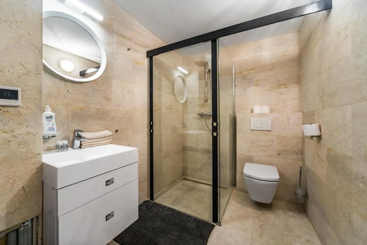 Image 2 of KIRÁLY 28 fsz CENTER 2 BEDROOM APARTMENT WITH AIRCON
