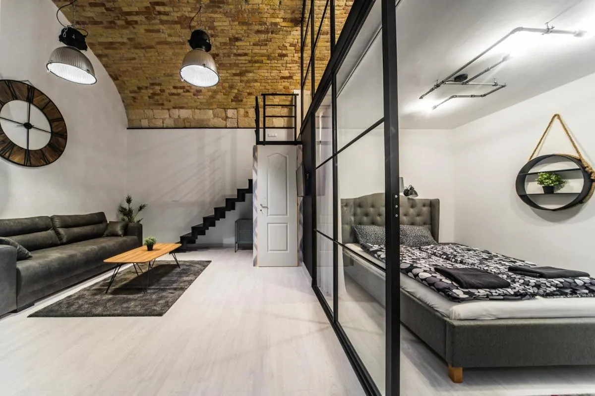 Image 1 of KIRÁLY 28 fsz CENTER 2 BEDROOM APARTMENT WITH AIRCON
