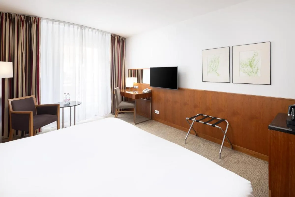 Image 2 of K+K Hotel Opera