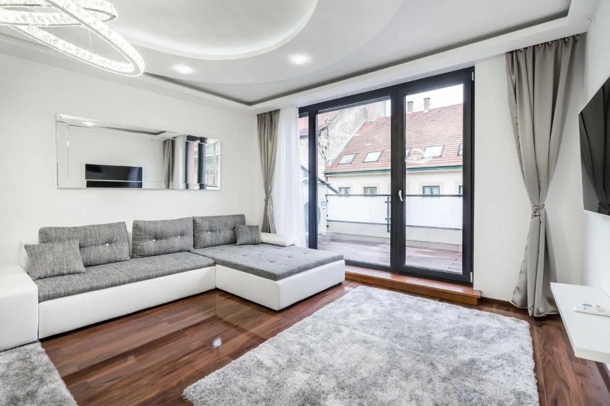 Image 4 of Kiraly 44 Luxury Apartment