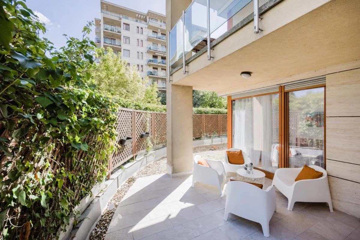Image 4 of Kleo Apartment