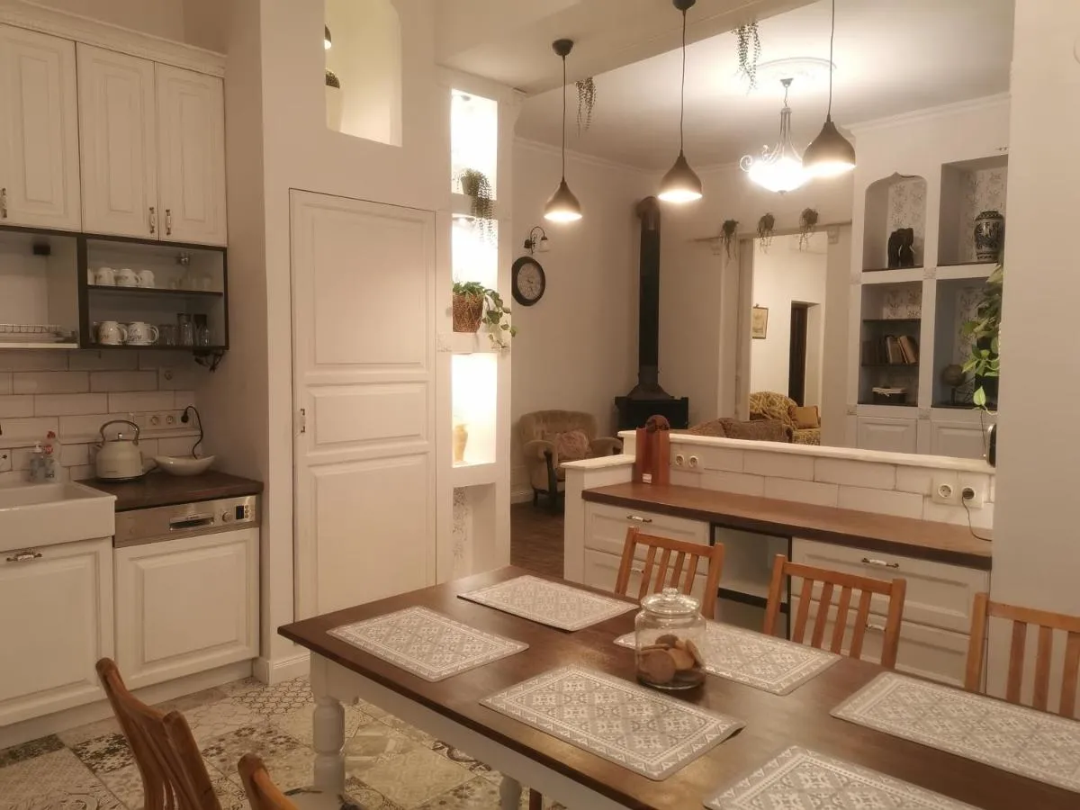 Image 6 of Kúria apartman with private jacuzzi and pool