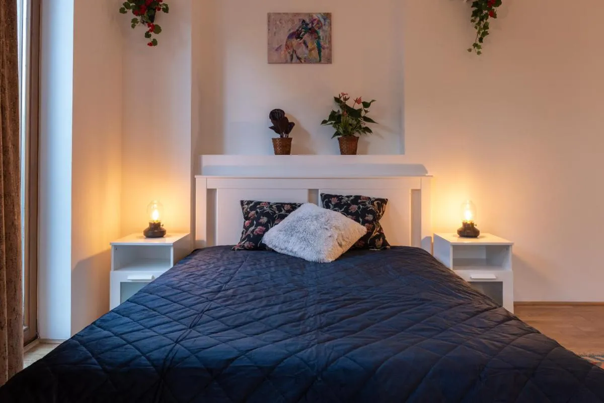 Image 6 of Laid Back Villa
