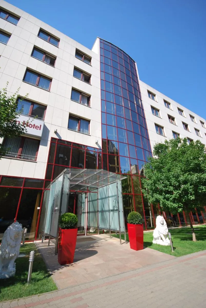 Image 3 of Lion’s Garden Hotel