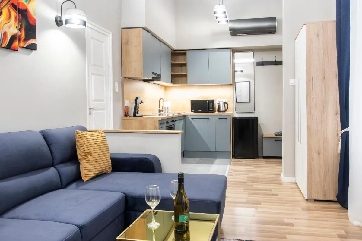 Image 2 of Lucky 54 Apartment