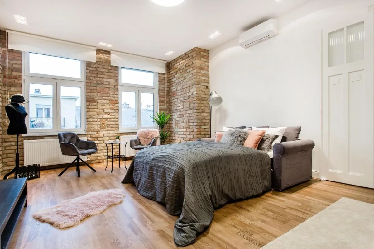 Image 1 of Luxurious Danubeside Apartment for 4
