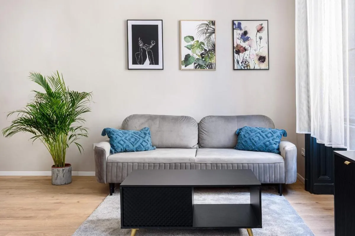 Image 6 of Luxurious & Spacious Central Apartment in the Kertesz Street