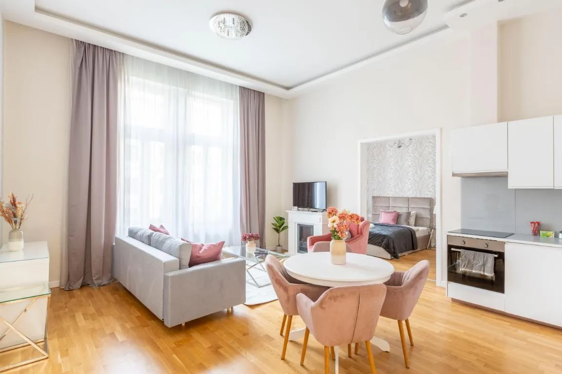 Image of Luxury 3BEDRM 2BATHRM Apartment with Danube River View