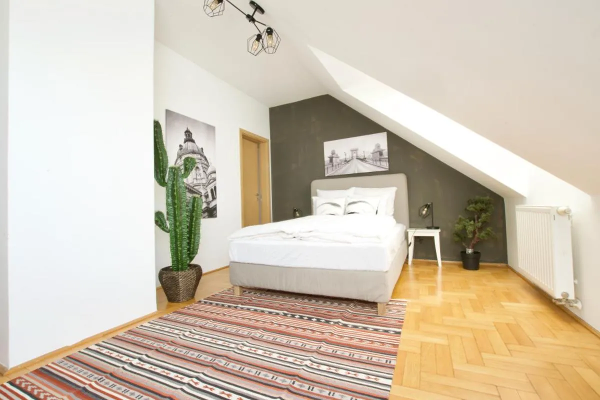 Image 6 of Luxury Apartment by Hi5 – Gozsdu Suite