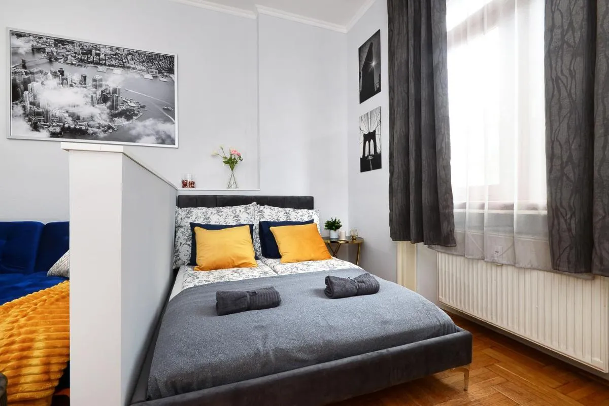 Image 6 of Luxury Central Residence 2 R162