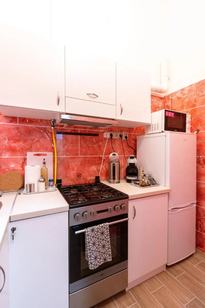 Image 6 of Luxury City Center apartment next to New York Cafe