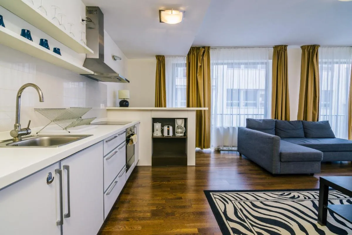 Image 4 of Luxury Downtown Apartments