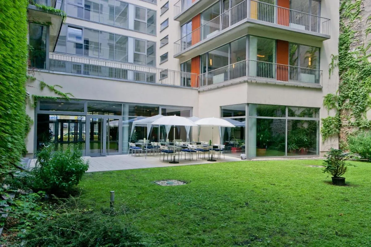 Image 6 of Luxury Downtown Apartments
