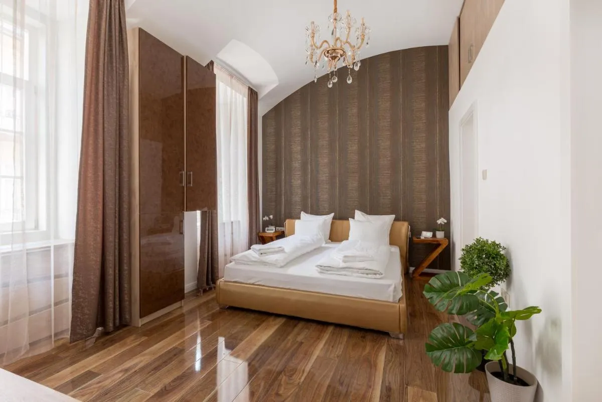 Image 5 of Luxury Dream Home at The Basilica 3BR/2BATH