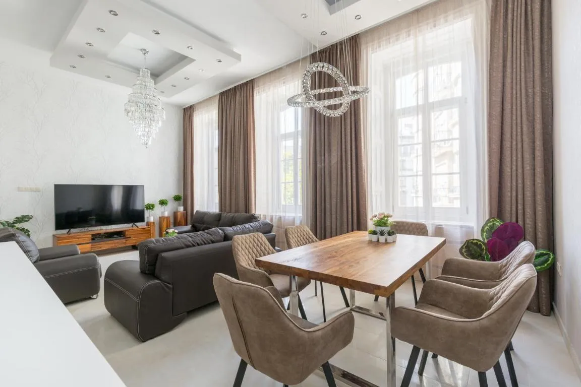 Image of Luxury Dream Home at The Basilica 3BR/2BATH