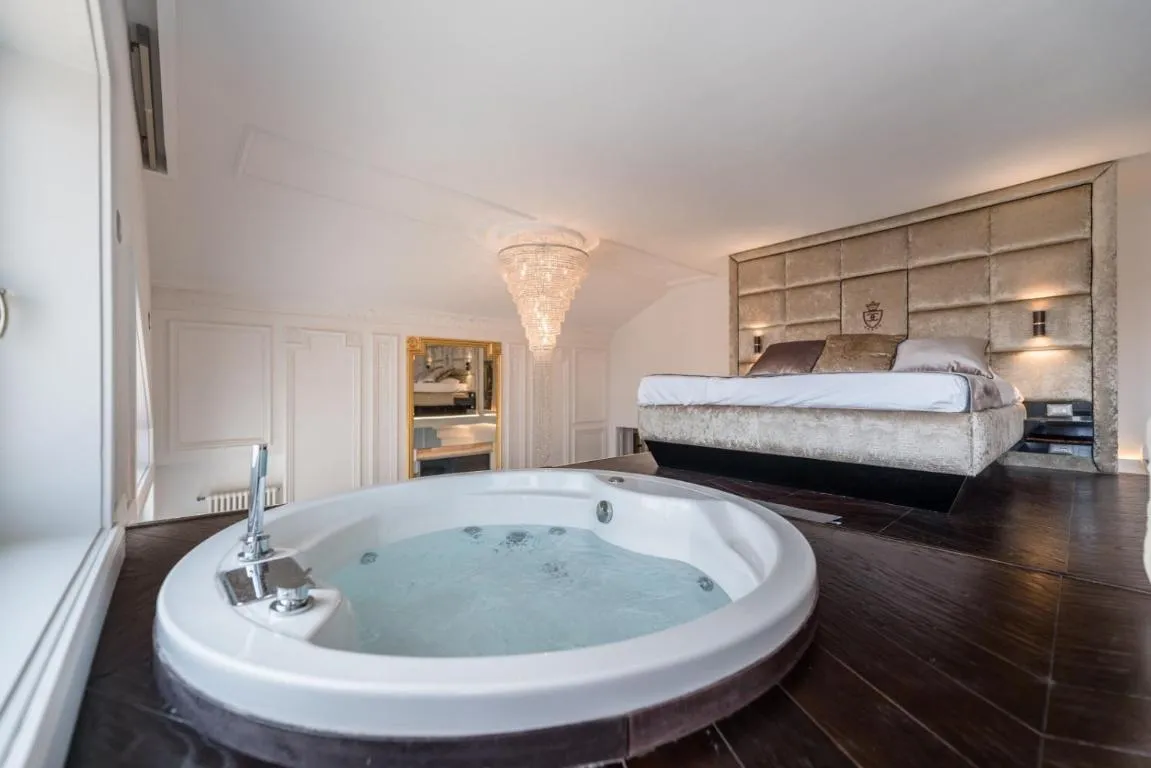 Image of Luxury Suites Down Town