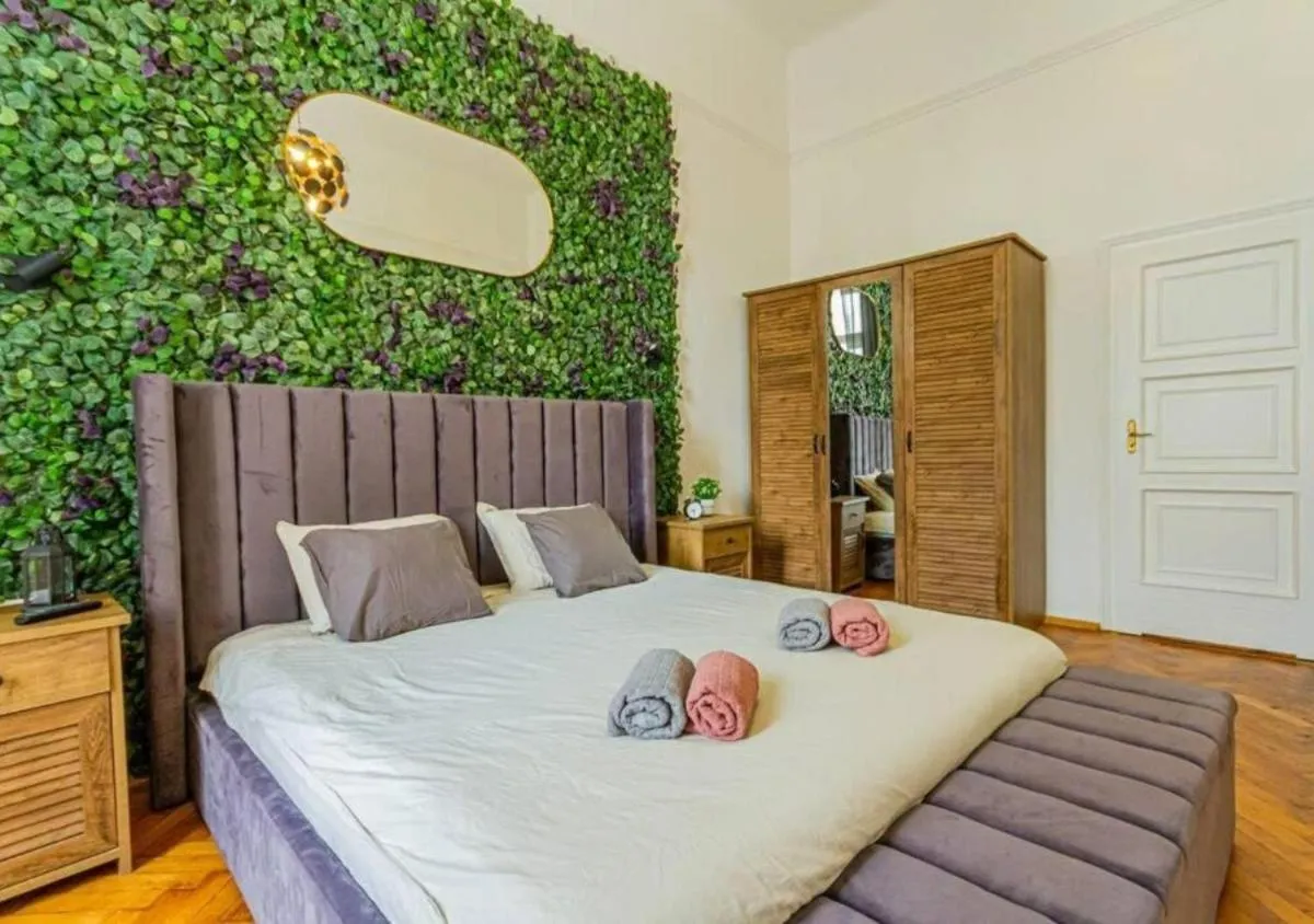 Image 6 of Luxury apartment by the famous Vaci street