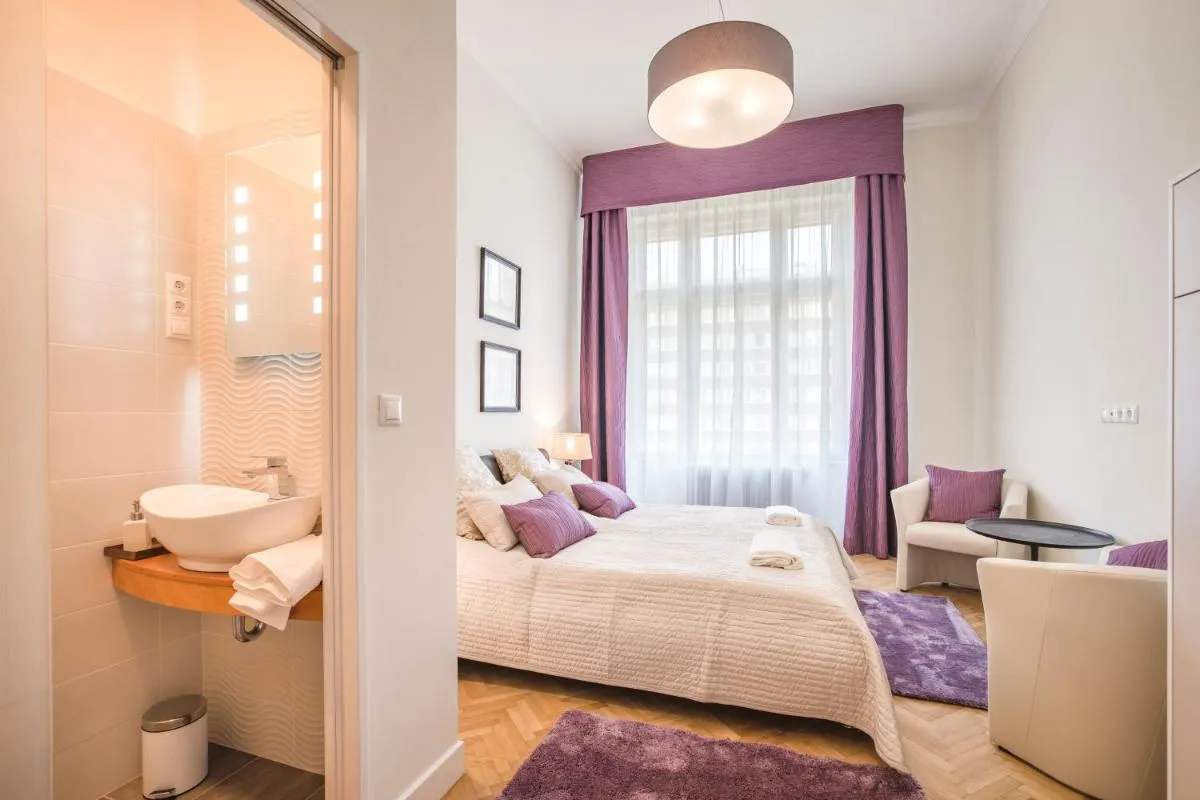 Image 2 of MODERNIZED Unique Huge Central Apartment On 135sqm