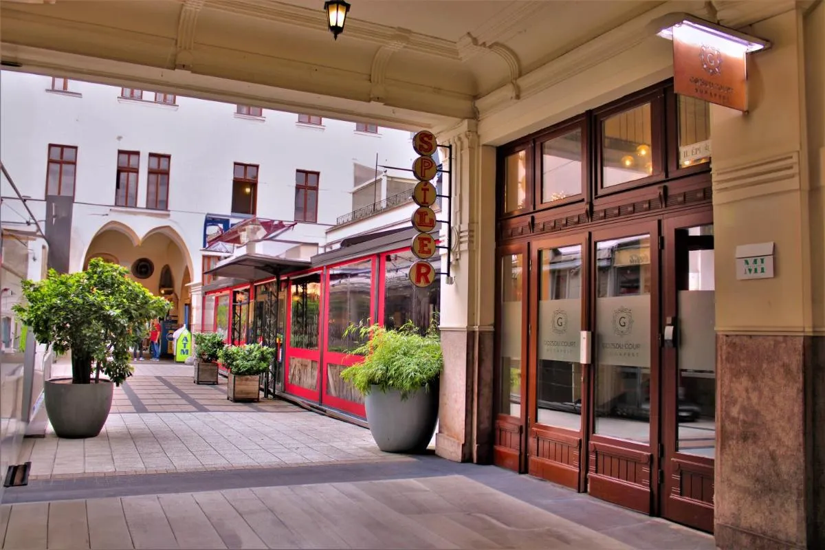 Image 2 of Made Inn Budapest