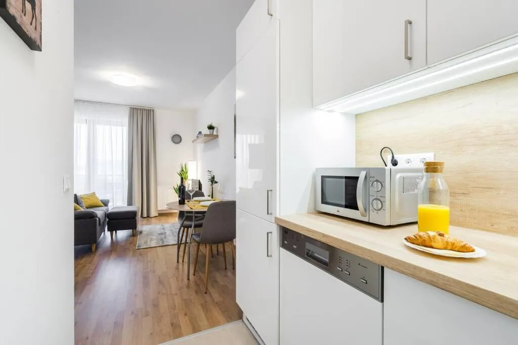 Image 3 of Marina apartment at Danube – FREE PRIVATE PARKING!