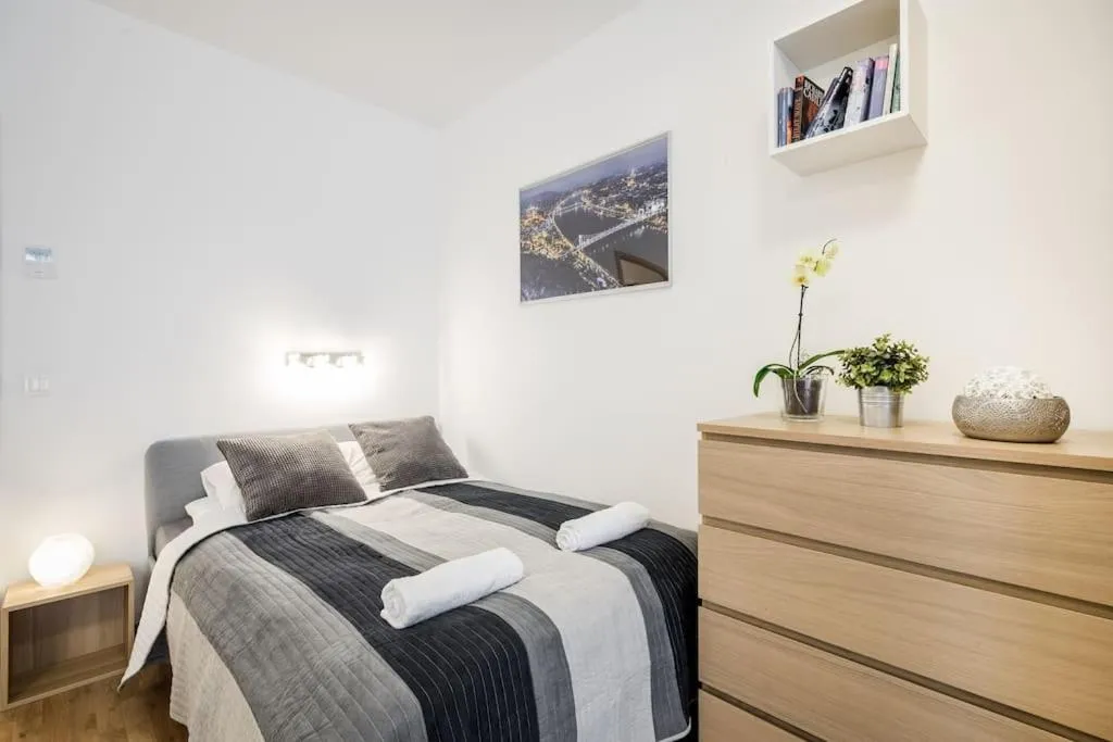 Image 6 of Marina apartment at Danube – FREE PRIVATE PARKING!