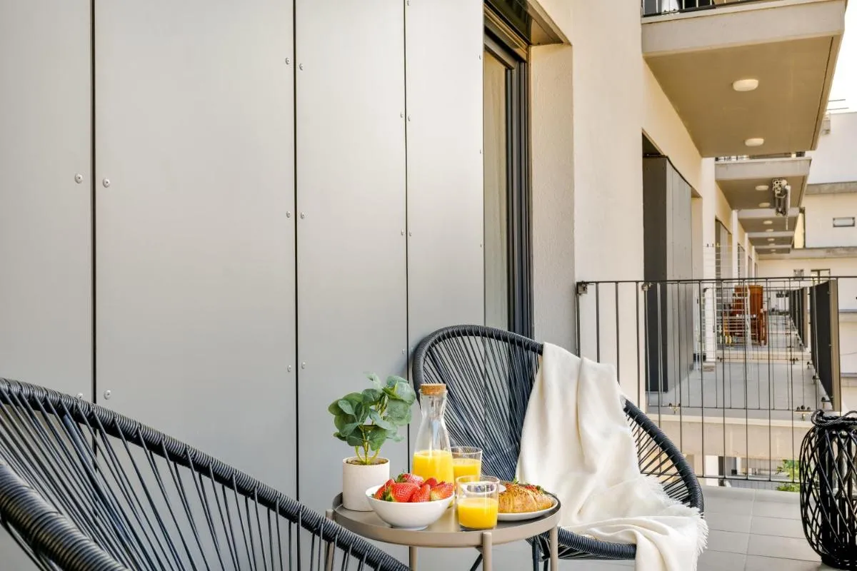 Image 3 of Marone Circles Comfortable Apartment for 4 with Parking