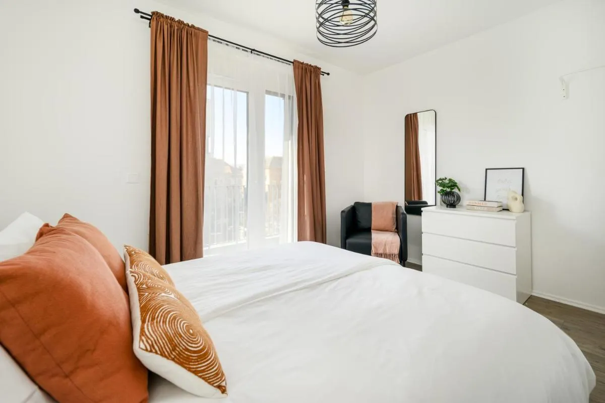 Image 1 of Marone Circles Comfortable Apartment for 4 with Parking