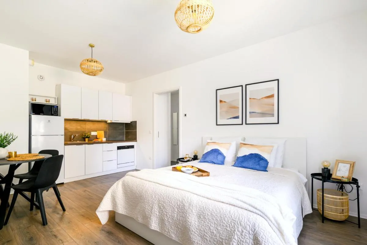 Image 3 of Marone Flow New Apartment with Parking