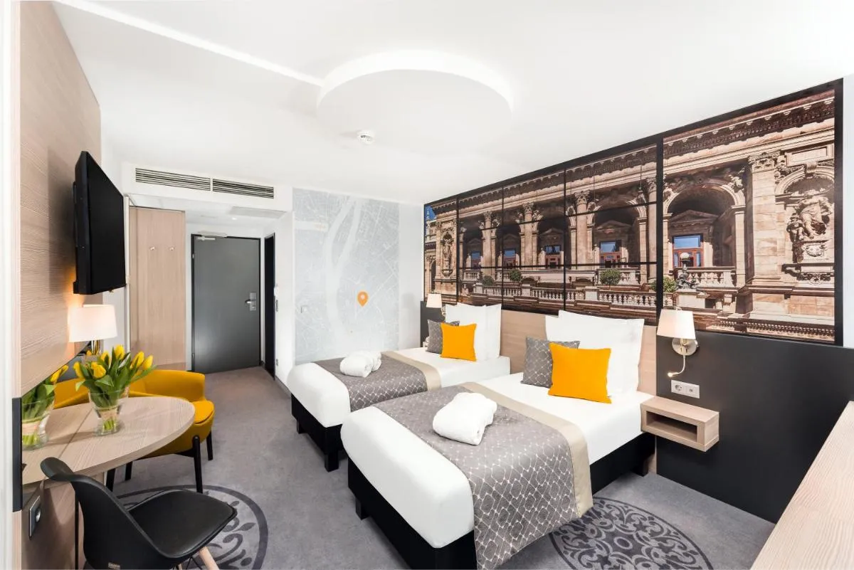 Image 3 of Mercure Budapest City Center