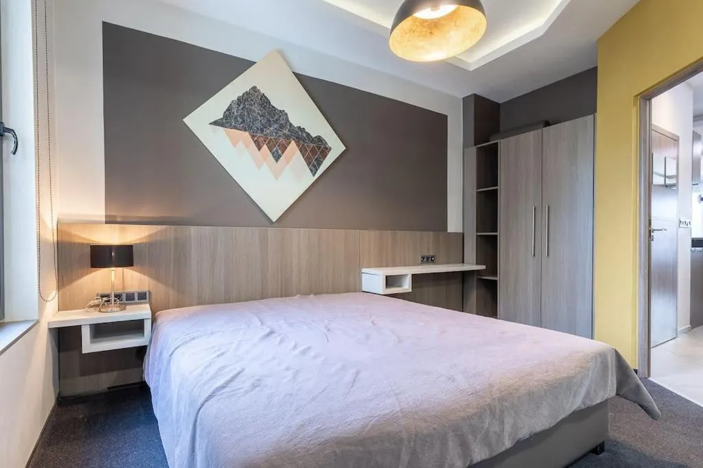 Image 1 of Midtown Artistic Apartment