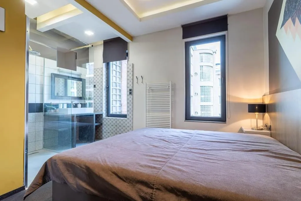 Image 6 of Midtown Artistic Apartment