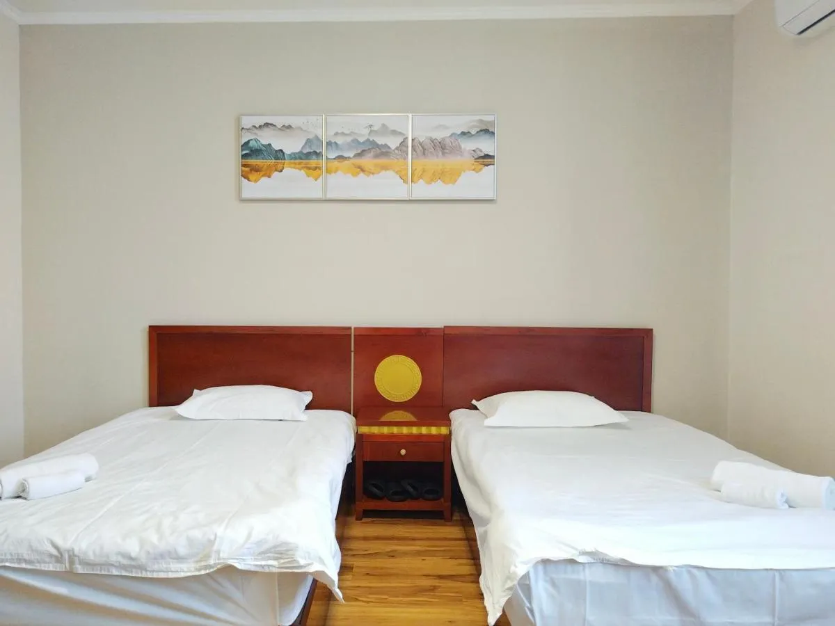 Image 5 of Milky Way Hotel