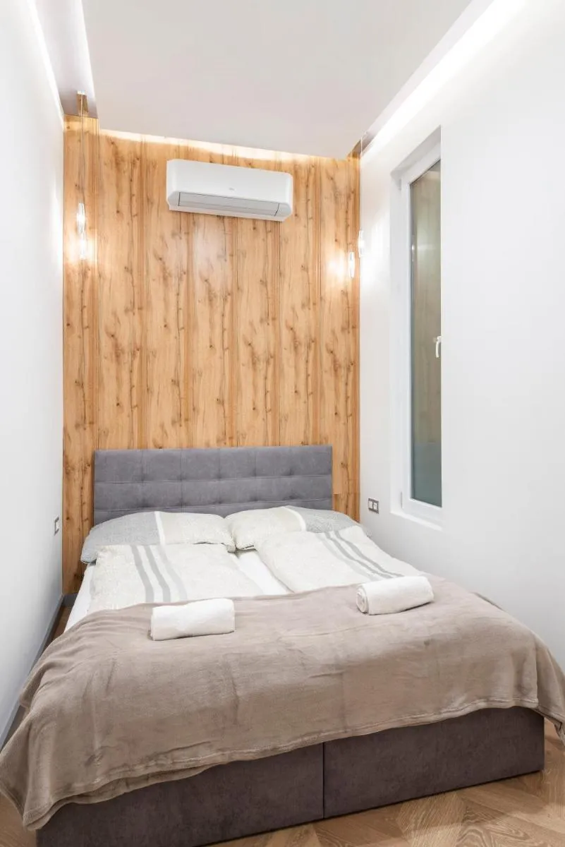 Image 3 of Modern 2 bedroom apartment with free airport transfer
